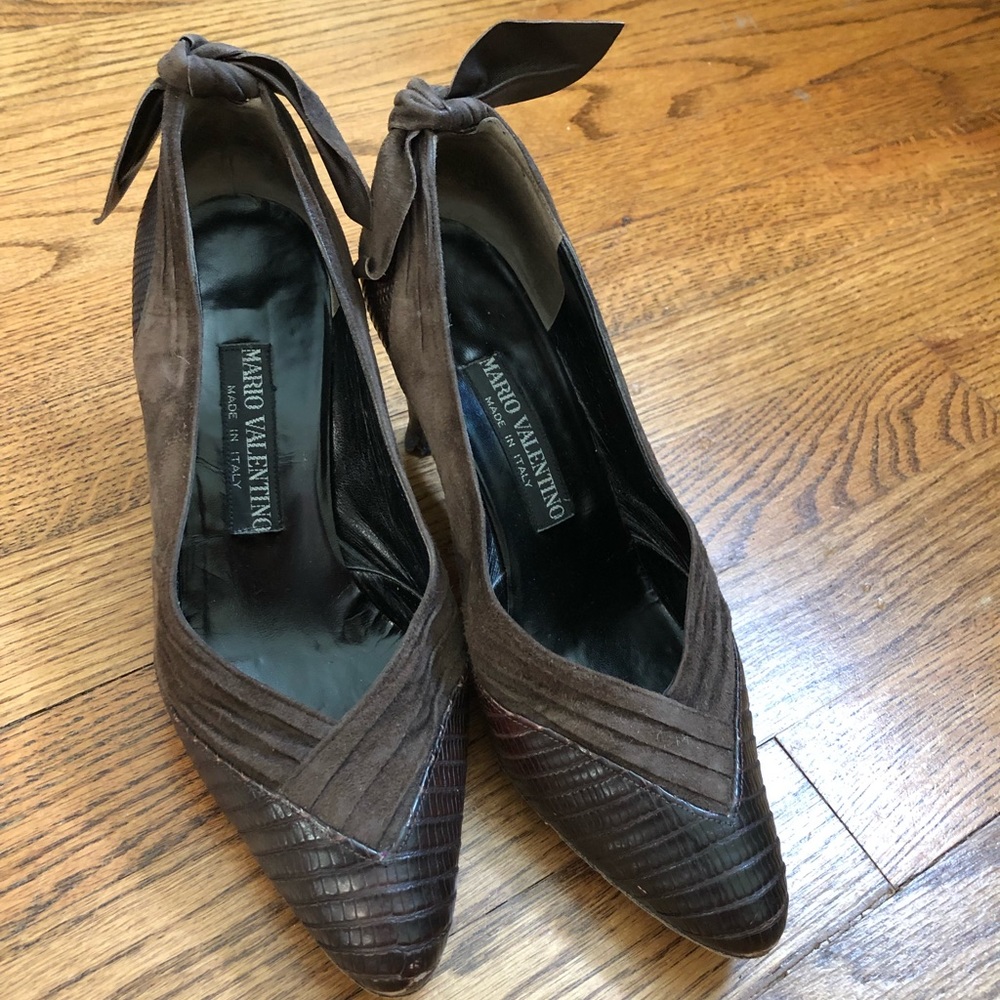 Mario Valentino,7.5, brown pumps, leather & suede